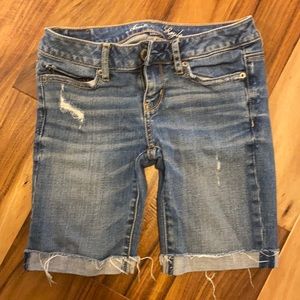 American Eagle Denim Bermuda Shorts sz 0